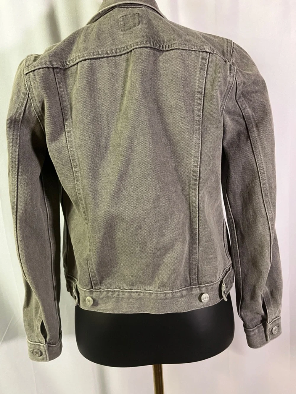 Gap Washed Grey Icon Cropped Denim Jacket - Picture 13 of 16